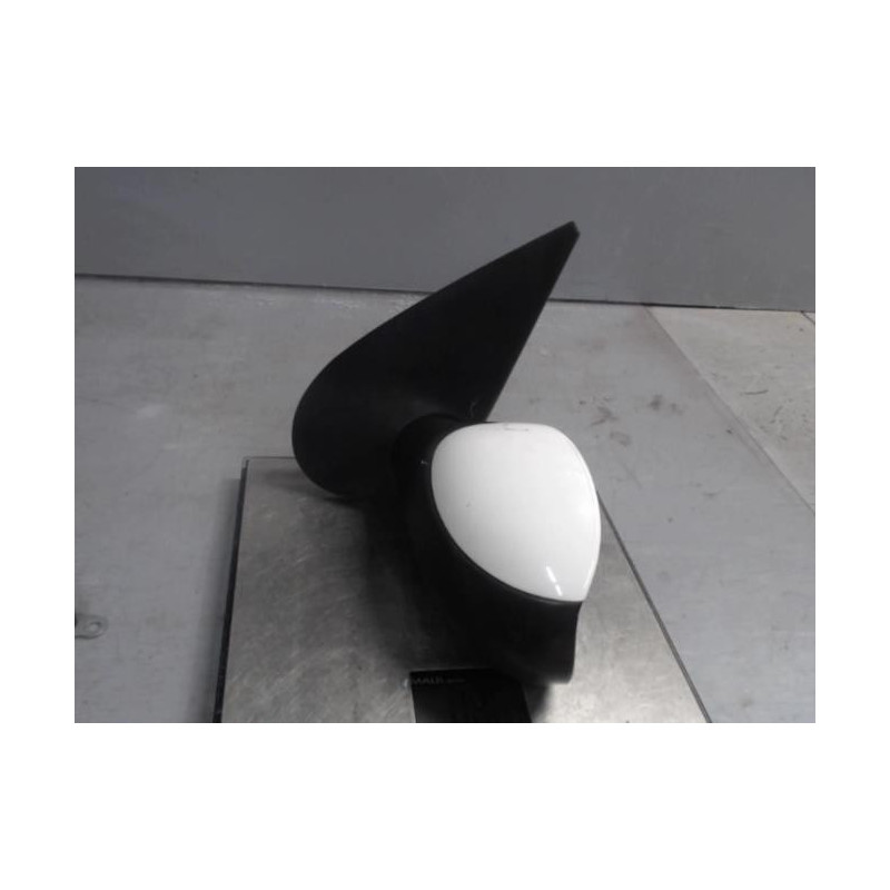 Retroviseur gauche PEUGEOT 206+