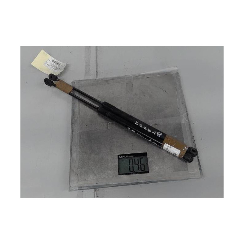 Verin de coffre VOLKSWAGEN SCIROCCO 3