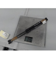 Verin de coffre VOLKSWAGEN SCIROCCO 3