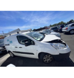 Attache ceinture avant gauche PEUGEOT PARTNER 2 Photo n°7