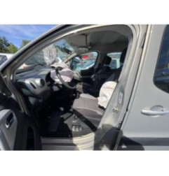 Attache ceinture arriere droit PEUGEOT PARTNER 2 Photo n°17