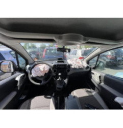 Attache ceinture arriere gauche PEUGEOT PARTNER 2 Photo n°4