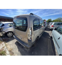 Attache ceinture avant droit PEUGEOT PARTNER 2 Photo n°7