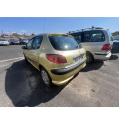 Compresseur clim PEUGEOT 206 Photo n°8