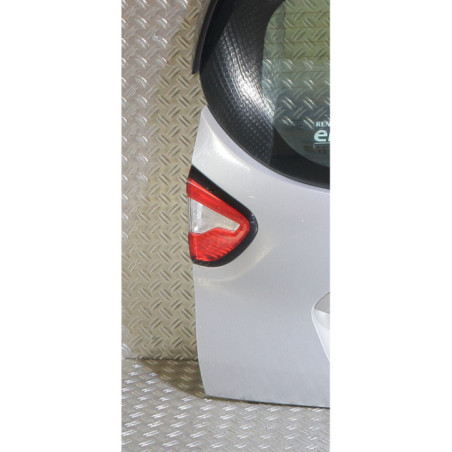 Malle/Hayon arriere RENAULT CAPTUR 1