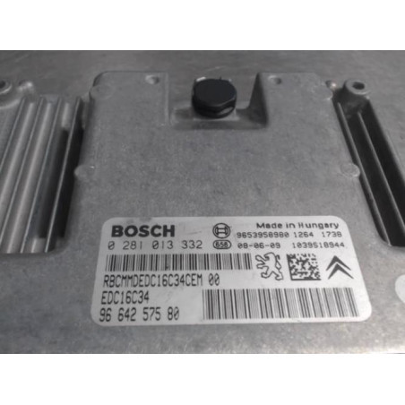 Calculateur moteur PEUGEOT 308 1 Photo n°1