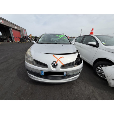 Moteur RENAULT CLIO 3 Photo n°1