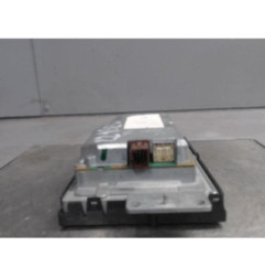 Ecran GPS PEUGEOT 207 Photo n°5