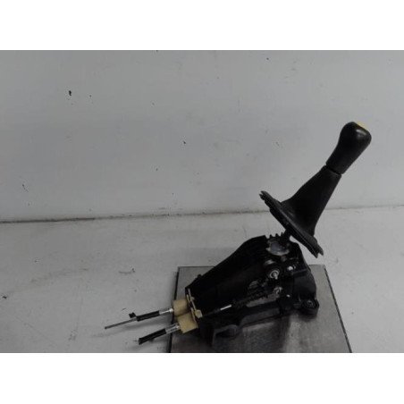 Levier de vitesses TOYOTA YARIS 2