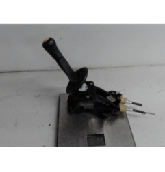 Levier de vitesses TOYOTA YARIS 2 Photo n°3