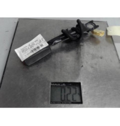 Attache ceinture avant gauche TOYOTA YARIS 2