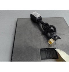 Attache ceinture avant gauche TOYOTA YARIS 2 Photo n°4