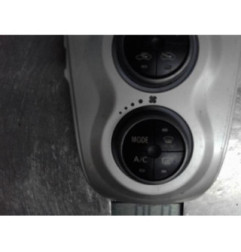 Commande chauffage TOYOTA YARIS 2 Photo n°1