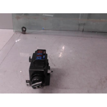 Commande de phare MERCEDES VANEO 414