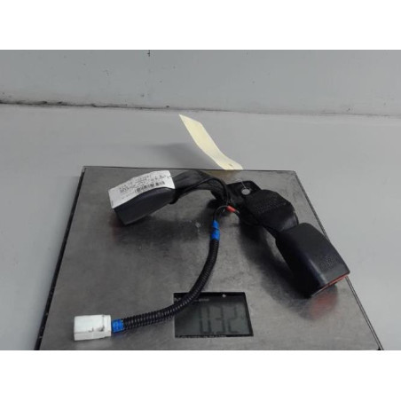 Attache ceinture arriere droit KIA SOUL 1