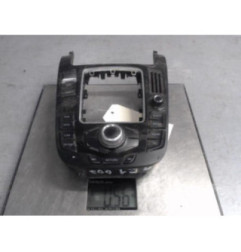 Commande GPS AUDI A4 3 Photo n°1