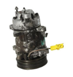 Compresseur clim PEUGEOT 206 Photo n°4