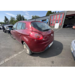 Renfort pare choc arriere (traverse) FIAT BRAVO 2 Photo n°13