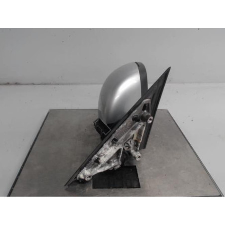 Retroviseur droit SKODA FABIA 2