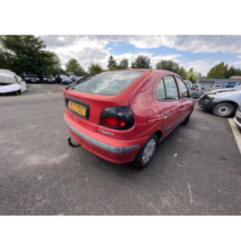 Pompe de direction RENAULT MEGANE 1 Photo n°13