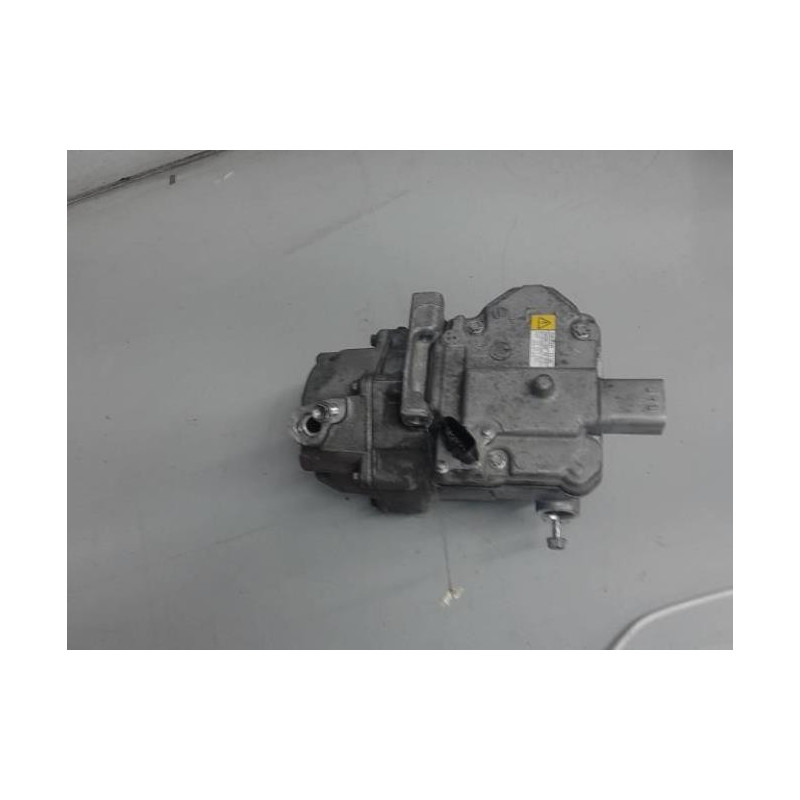 Compresseur clim TOYOTA YARIS 3