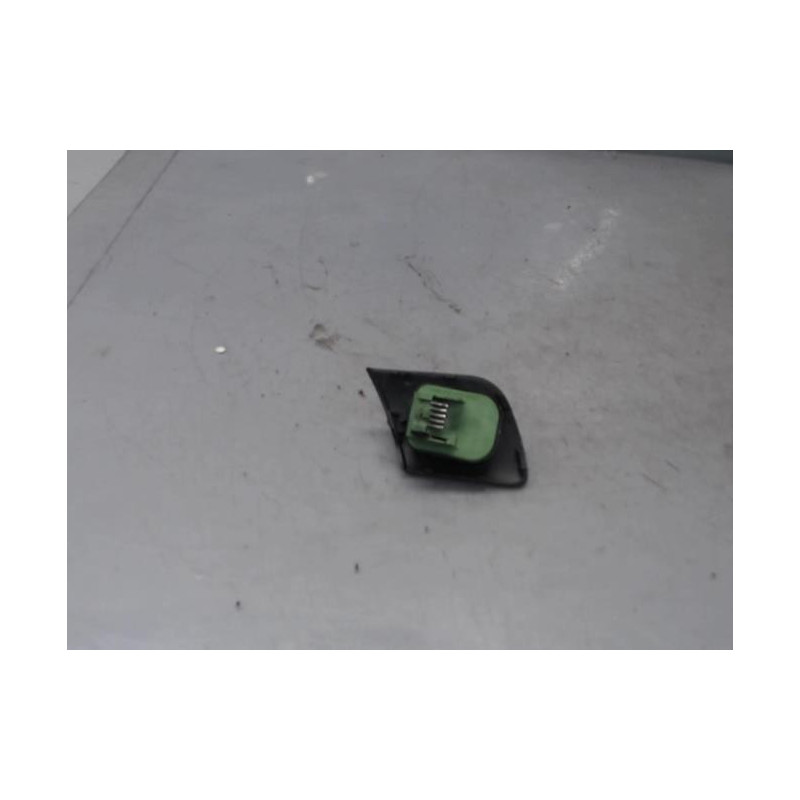 Commande retroviseurs SKODA FABIA 1