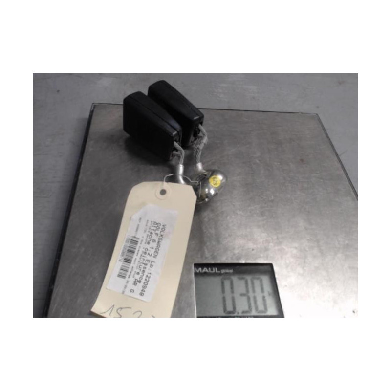 Attache ceinture arriere gauche VOLKSWAGEN GOLF 6