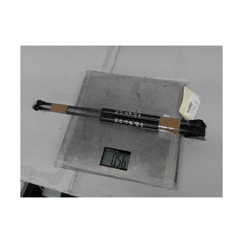 Verin de coffre PEUGEOT 208 1