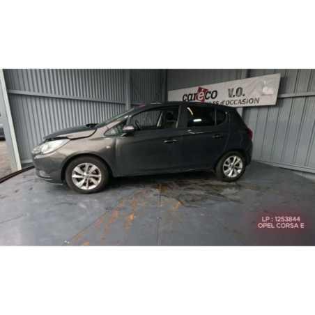 Moteur OPEL CORSA E Photo n°1