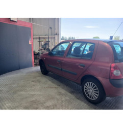Capot RENAULT CLIO 2 Photo n°1