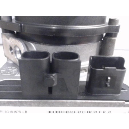 Pompe de direction PEUGEOT 508 1 SW Photo n°1