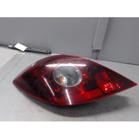 Feu arriere principal gauche (feux) OPEL CORSA D