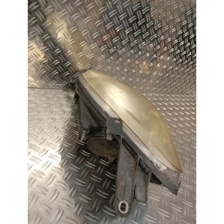 Optique avant principal droit (feux)(phare) PEUGEOT BIPPER