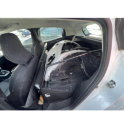 Attache ceinture avant droit RENAULT CLIO 5 Photo n°11