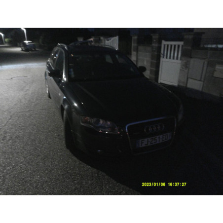Moteur AUDI A4 2 Photo n°1