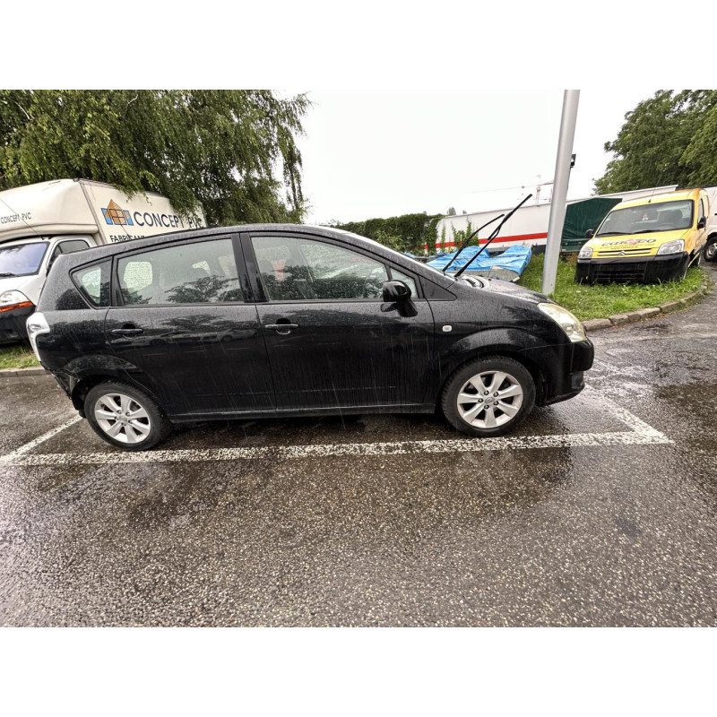 Capot TOYOTA COROLLA VERSO 2