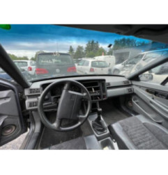 Malle/Hayon arriere VOLVO 480 Photo n°13