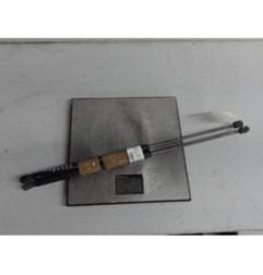 Verin de coffre OPEL CORSA D Photo n°1