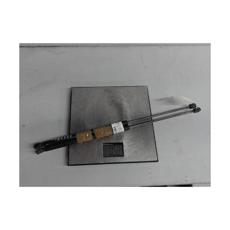 Verin de coffre OPEL CORSA D