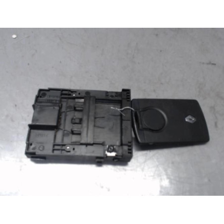 Lecteur de carte (neiman) RENAULT SCENIC 3 Photo n°1