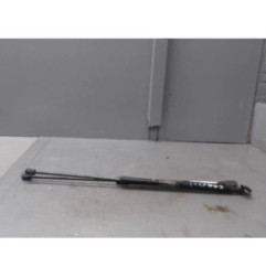 Verin de coffre OPEL CORSA D Photo n°1