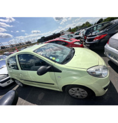Capot RENAULT TWINGO 2 Photo n°8