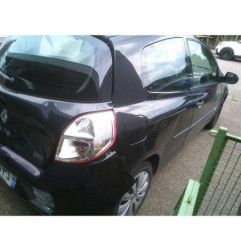 Capot RENAULT CLIO 3 Photo n°7
