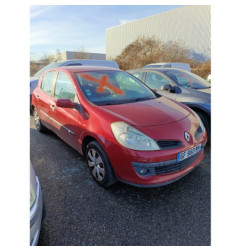 Capot RENAULT CLIO 3 Photo n°7