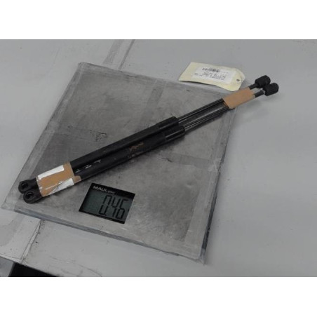 Verin de coffre VOLKSWAGEN SCIROCCO 3