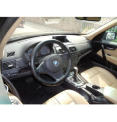 Attache ceinture avant droit BMW X3 E83 Photo n°4