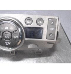 Commande chauffage TOYOTA VERSO Photo n°4