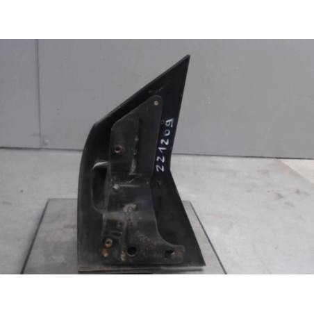 Retroviseur droit MERCEDES VITO 638