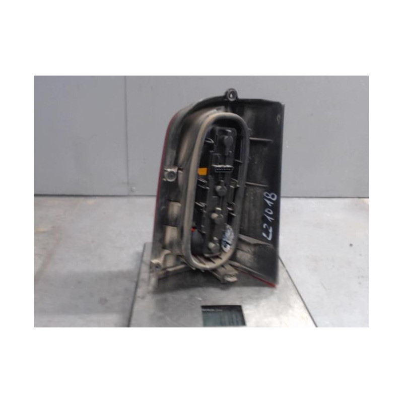 Feu arriere principal gauche (feux) MERCEDES VITO 638