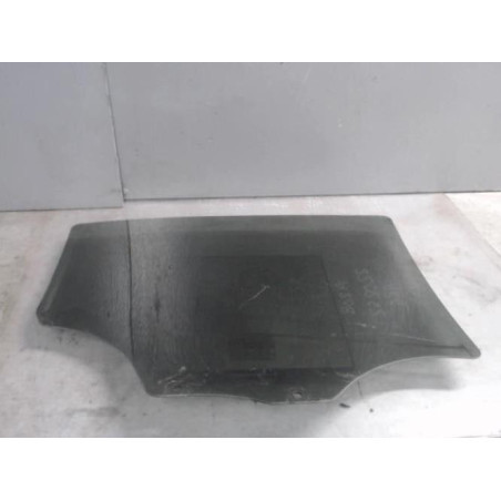 Vitre arriere gauche PEUGEOT 208 1